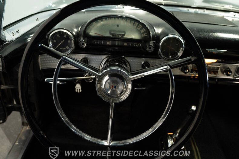 1956 Ford Thunderbird