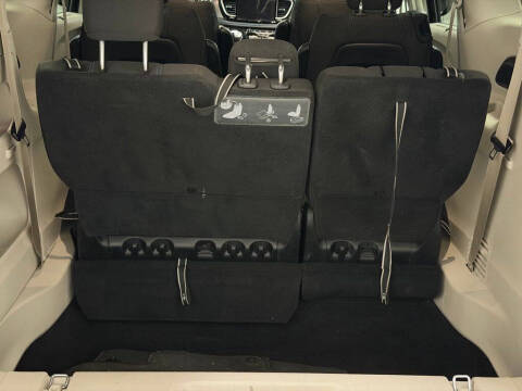2021 Chrysler Pacifica Touring
