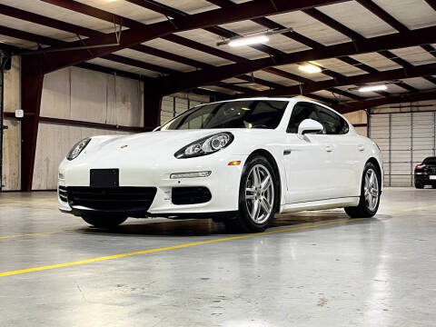 2014 Porsche Panamera 4