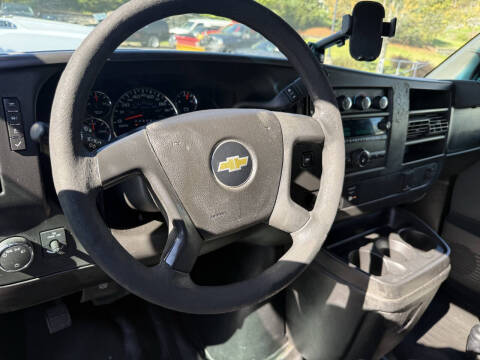 2017 Chevrolet Express 2500