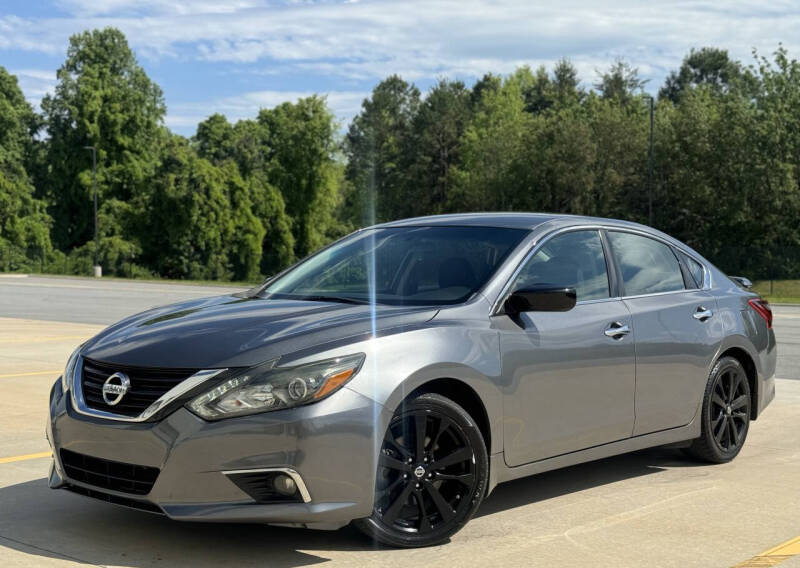 2017 Nissan Altima 2.5 SR's photo