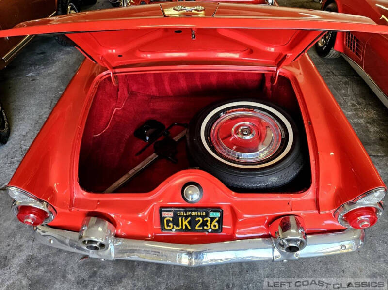 1955 Ford Thunderbird