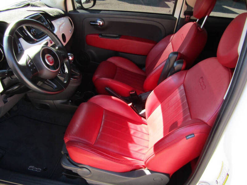 2017 FIAT 500 Lounge