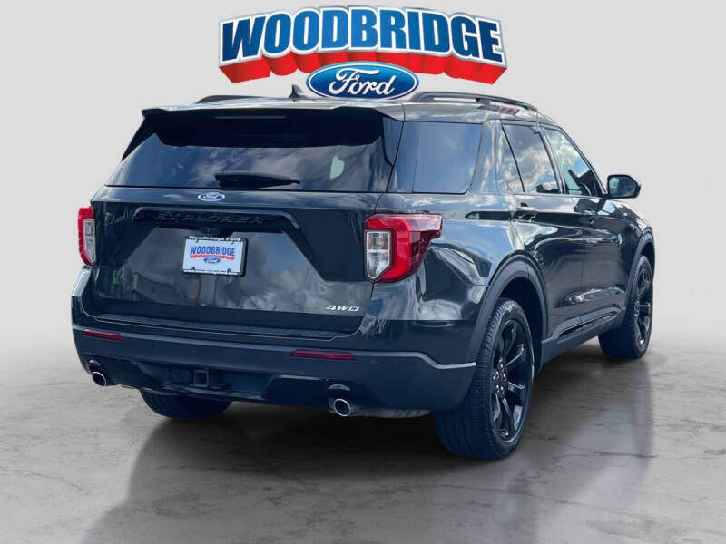 2023 Ford Explorer ST-Line