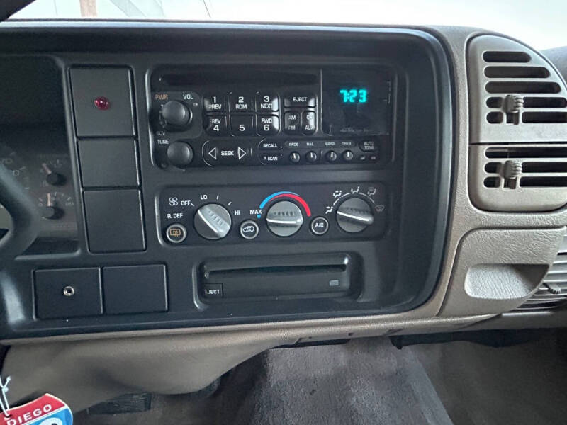 1999 Chevrolet Suburban C1500