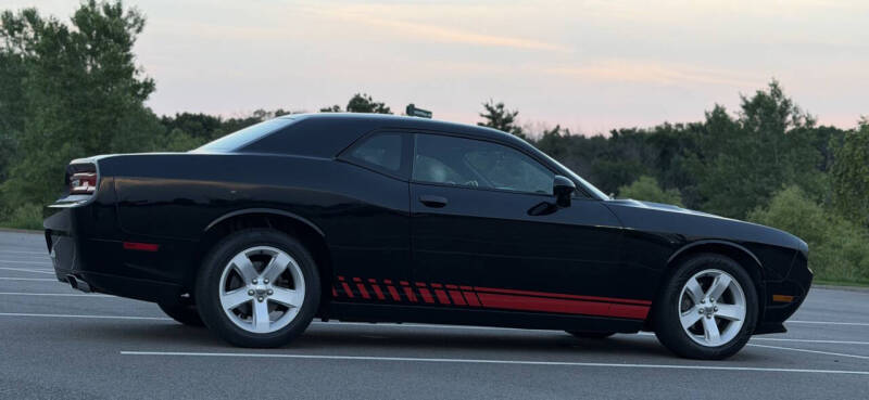 2012 Dodge Challenger SXT