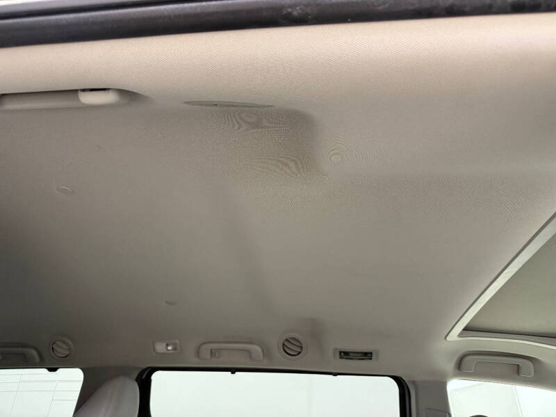 2020 Toyota Sienna XLE Premium 8-Passenger