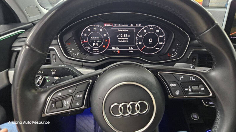 2017 Audi A4 2.0T quattro Prestige