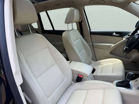 2015 Volkswagen Tiguan SEL