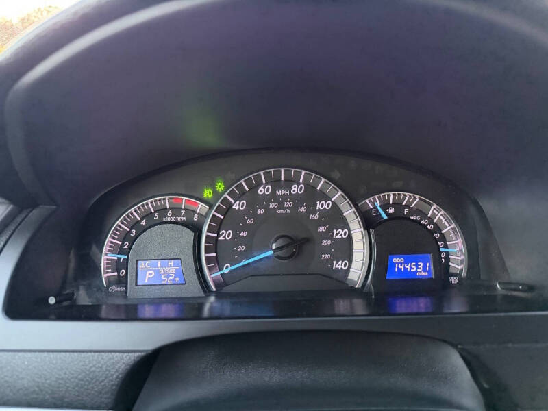 2012 Toyota Camry SE