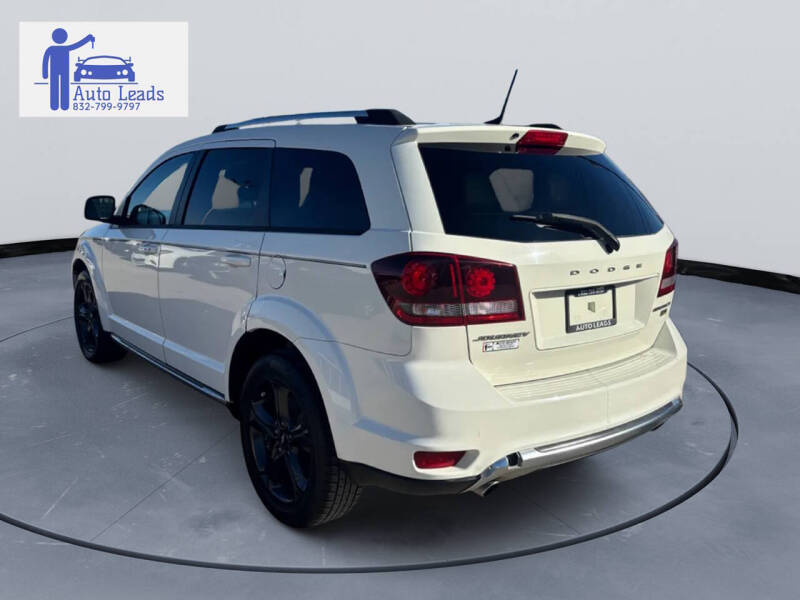 2019 Dodge Journey Crossroad
