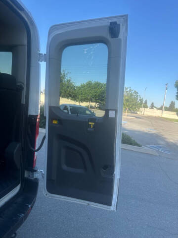 2025 Ford Transit