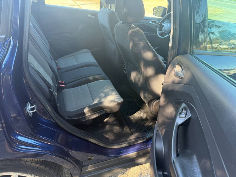 2016 Ford C-MAX Hybrid SE