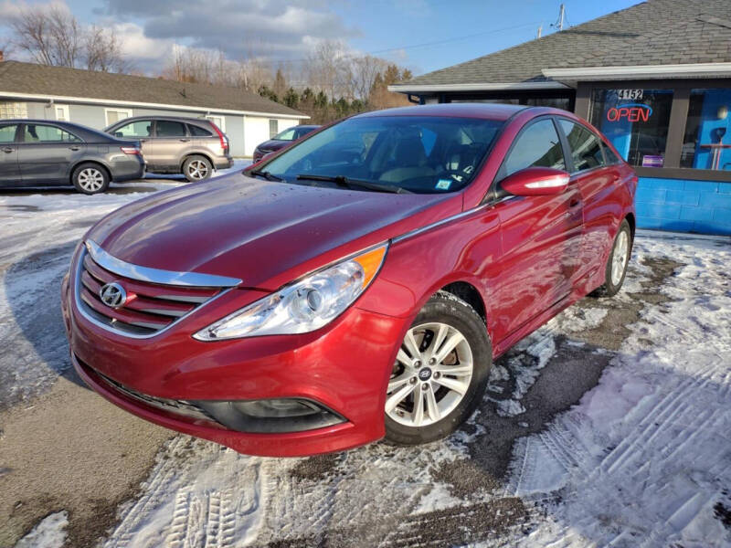 2014 Hyundai Sonata for sale at Elbrus Auto Brokers, Inc. in Rochester NY