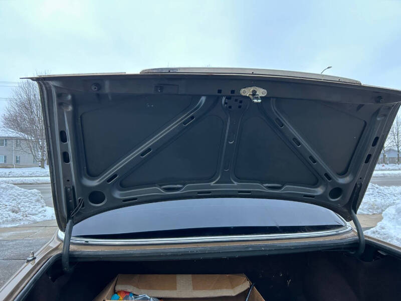 1984 Mercedes-Benz 300-Class 300 SD