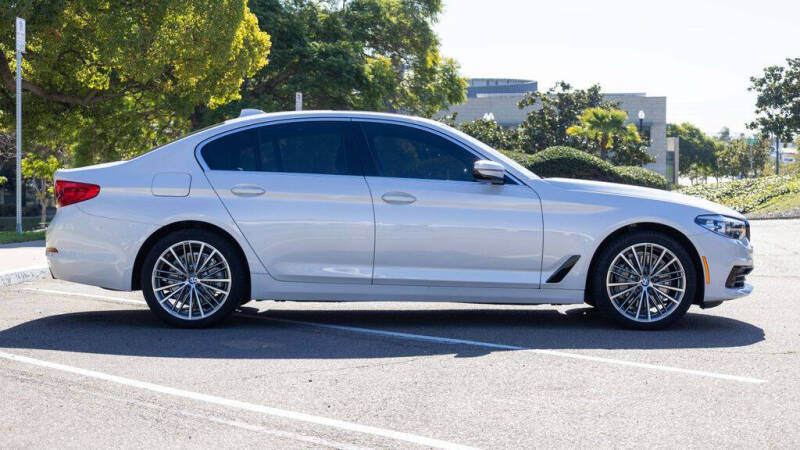 2020 BMW 5 Series 530i