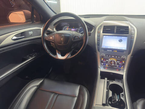 2020 Lincoln MKZ Standard