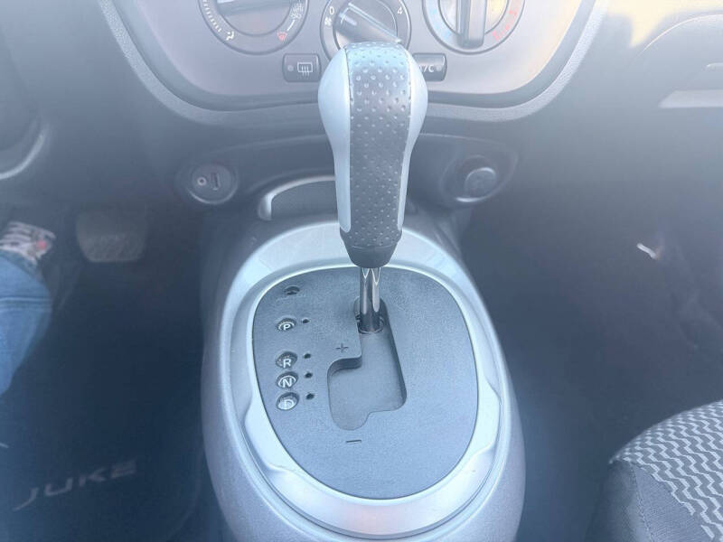 2016 Nissan JUKE S