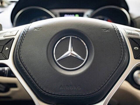 2013 Mercedes-Benz SL-Class SL 63 AMG