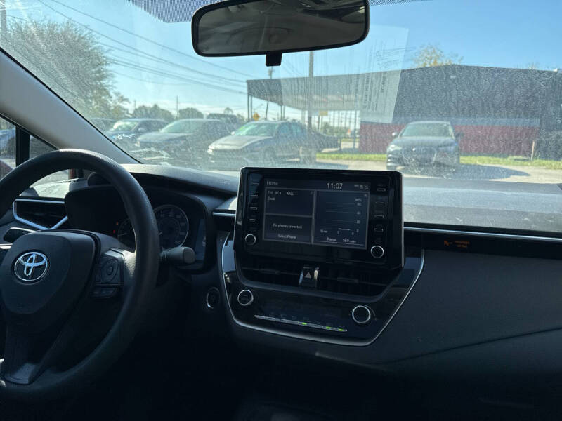 2020 Toyota Corolla LE