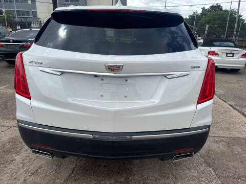 2017 Cadillac XT5