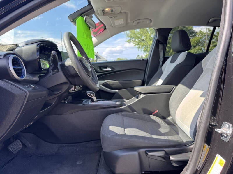 2025 Chevrolet Trax LS