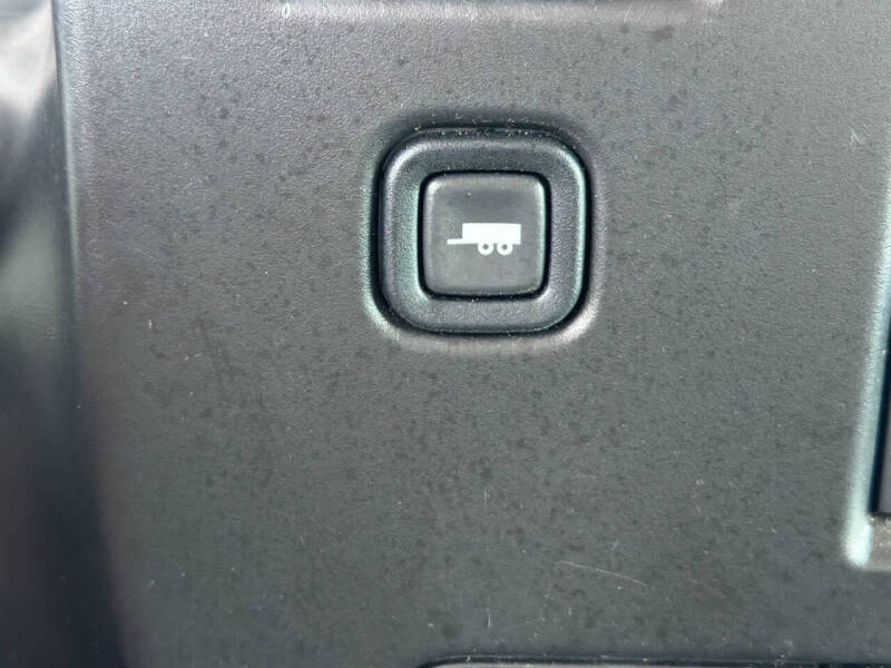 2023 Chevrolet Express LS 3500
