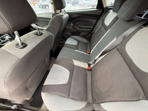 2012 Ford Focus SE