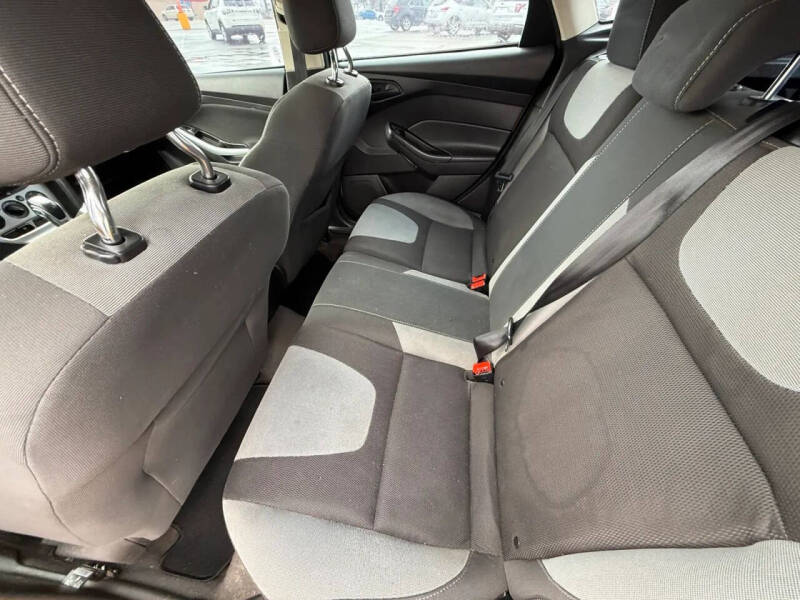 2012 Ford Focus SE