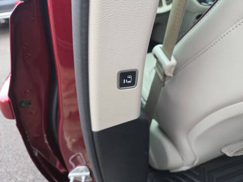 2017 Chrysler Pacifica Limited