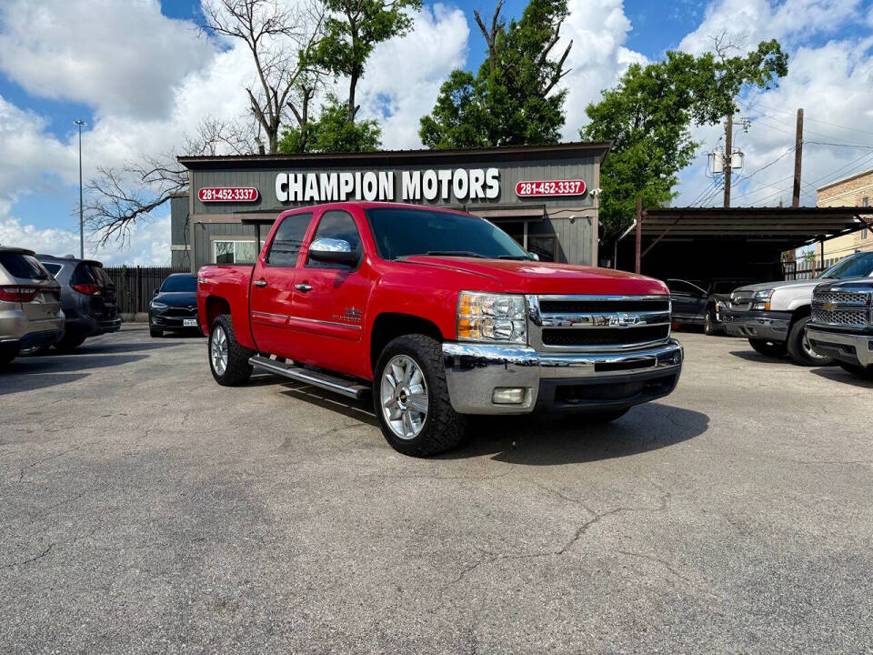 2012 Chevrolet Silverado 1500 - Image 1