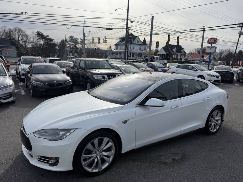 2016 Tesla Model S 90D's photo