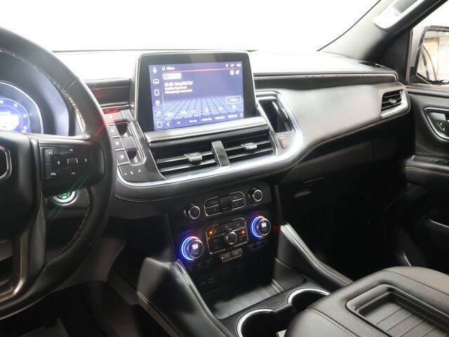 2023 GMC Yukon XL AT4