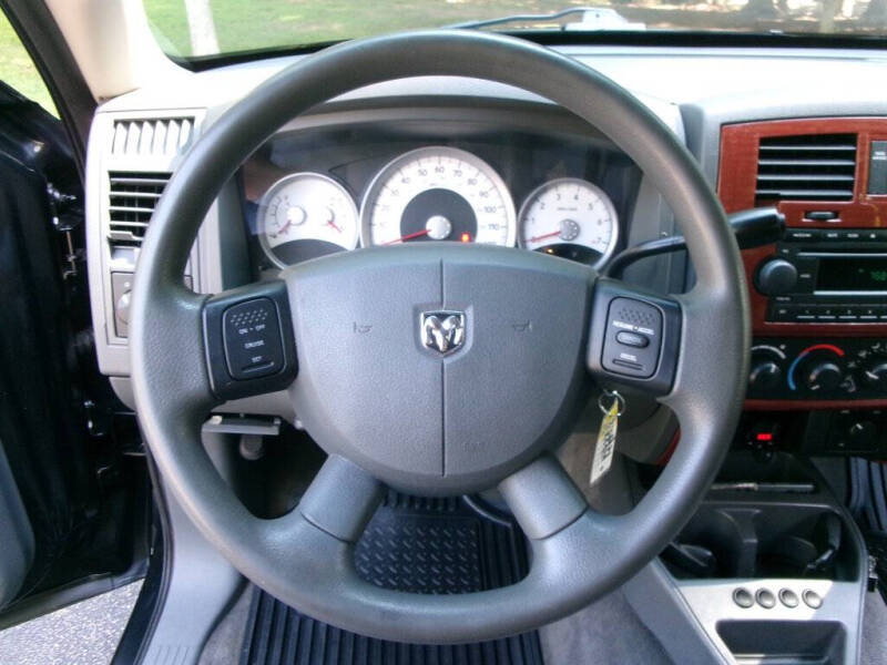 2005 Dodge Dakota SLT