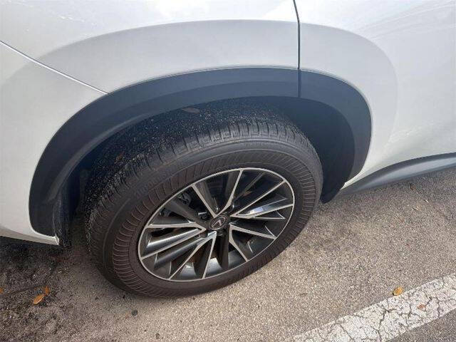 2025 Lexus NX 250 Premium