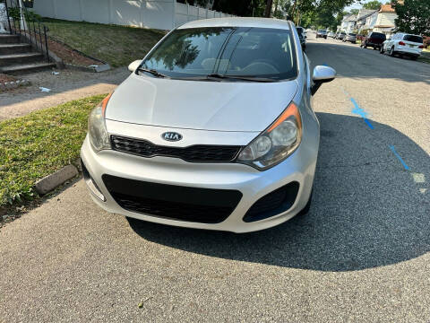 2012 Kia Rio 5-Door for sale at Universal Motors  dba Speed Wash and Tires in Paterson NJ