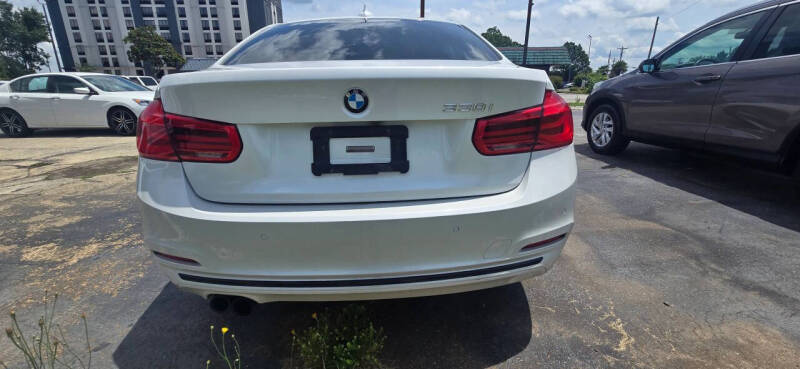 2017 BMW 3 Series 330i