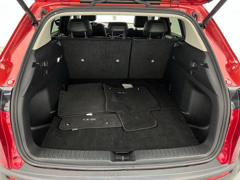 2024 Mazda CX-50 2.5 S Preferred