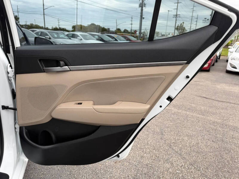 2017 Hyundai Elantra Value Edition