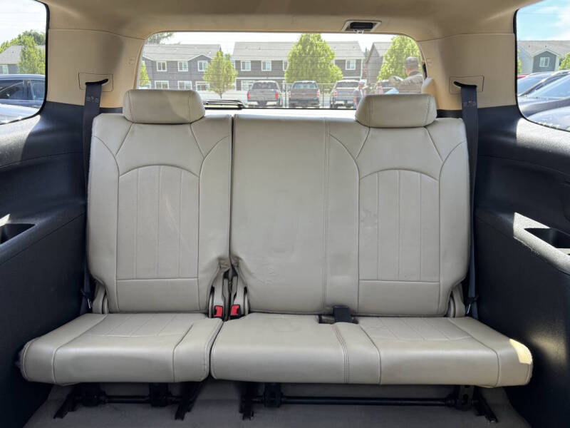2011 GMC Acadia Denali