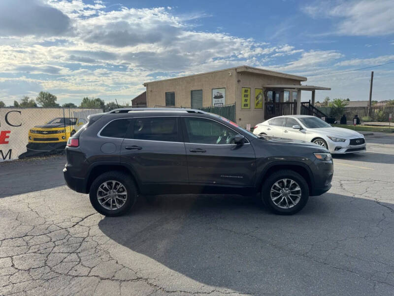 2019 Jeep Cherokee Latitude Plus