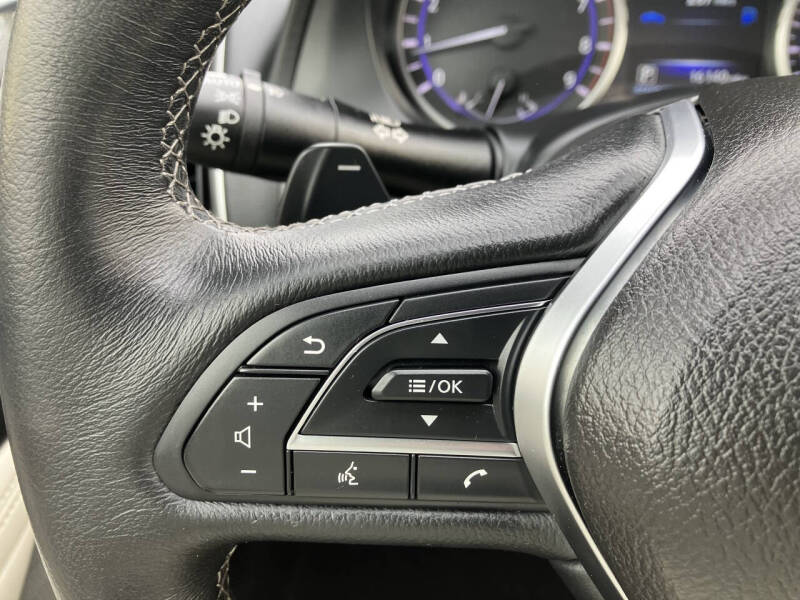 2017 Infiniti Q60 Red Sport 400