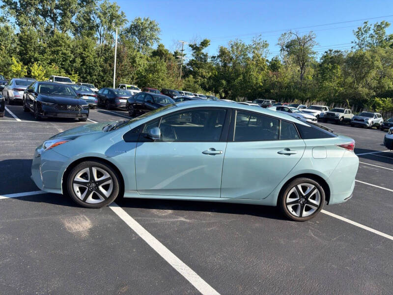 2017 Toyota Prius Three Touring