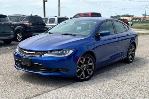 2015 Chrysler 200 S