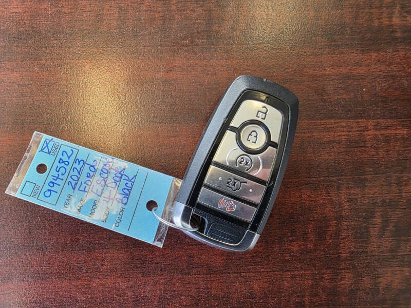 2023 Ford Escape ST-Line