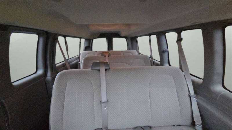 2017 Chevrolet Express LT 3500