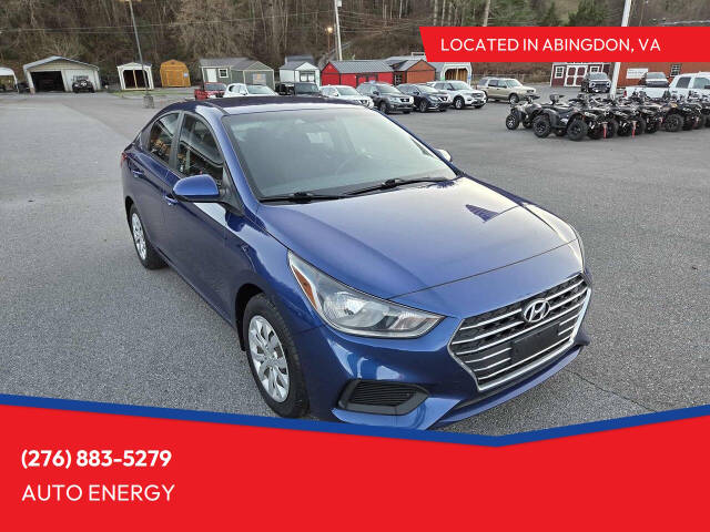 2020 Hyundai Accent SE's photo