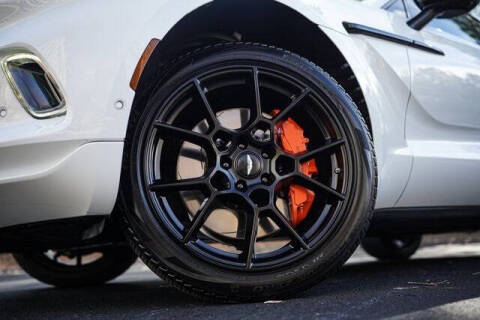 2022 Aston Martin DBX