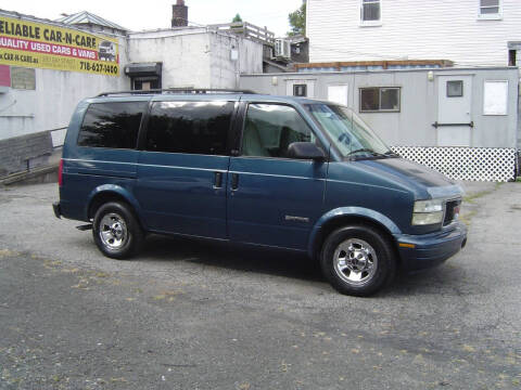 2001 GMC Safari SLE