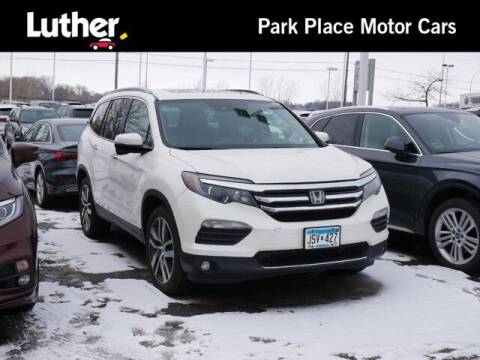 2017 Honda Pilot for sale at Park Place Motor Cars in Rochester MN